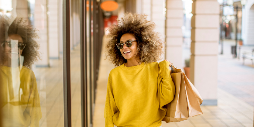 7 Most Amazing Curly Styles For Embracing Your Lehenga Looks
